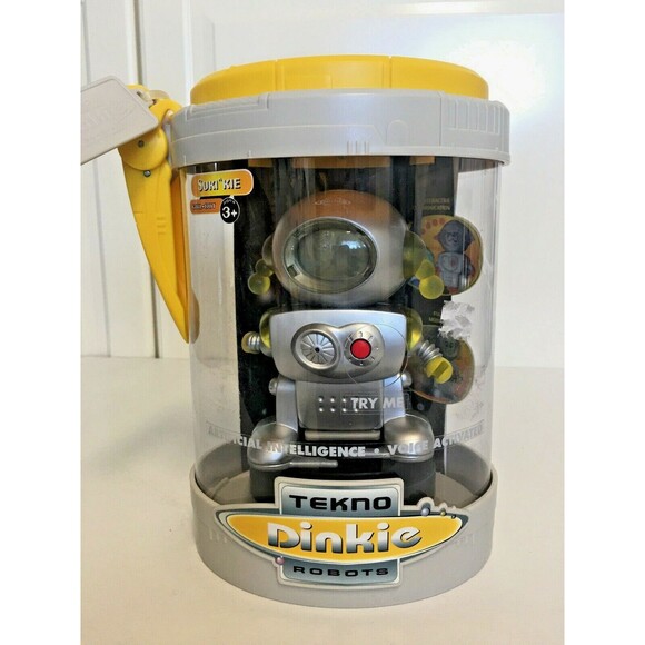 Tekno Dinkie Robot Suki^Kie GIRL-BOT Voice Activated Manley Toy Quest 01047 - Picture 1 of 5